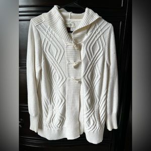Women Creamish White Sweater with attached hood